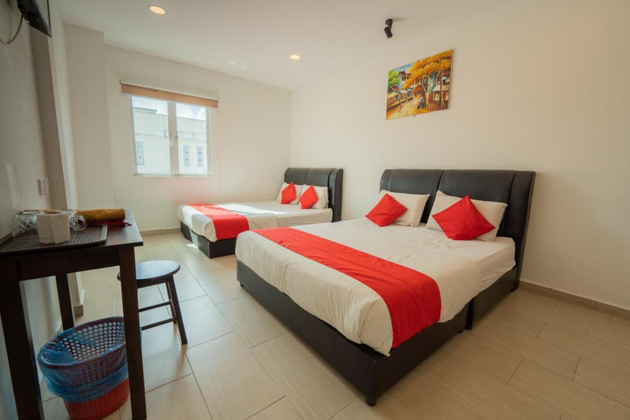 Mary J Hotel Family 10 Pax Room Kota Bharu Buitenkant foto